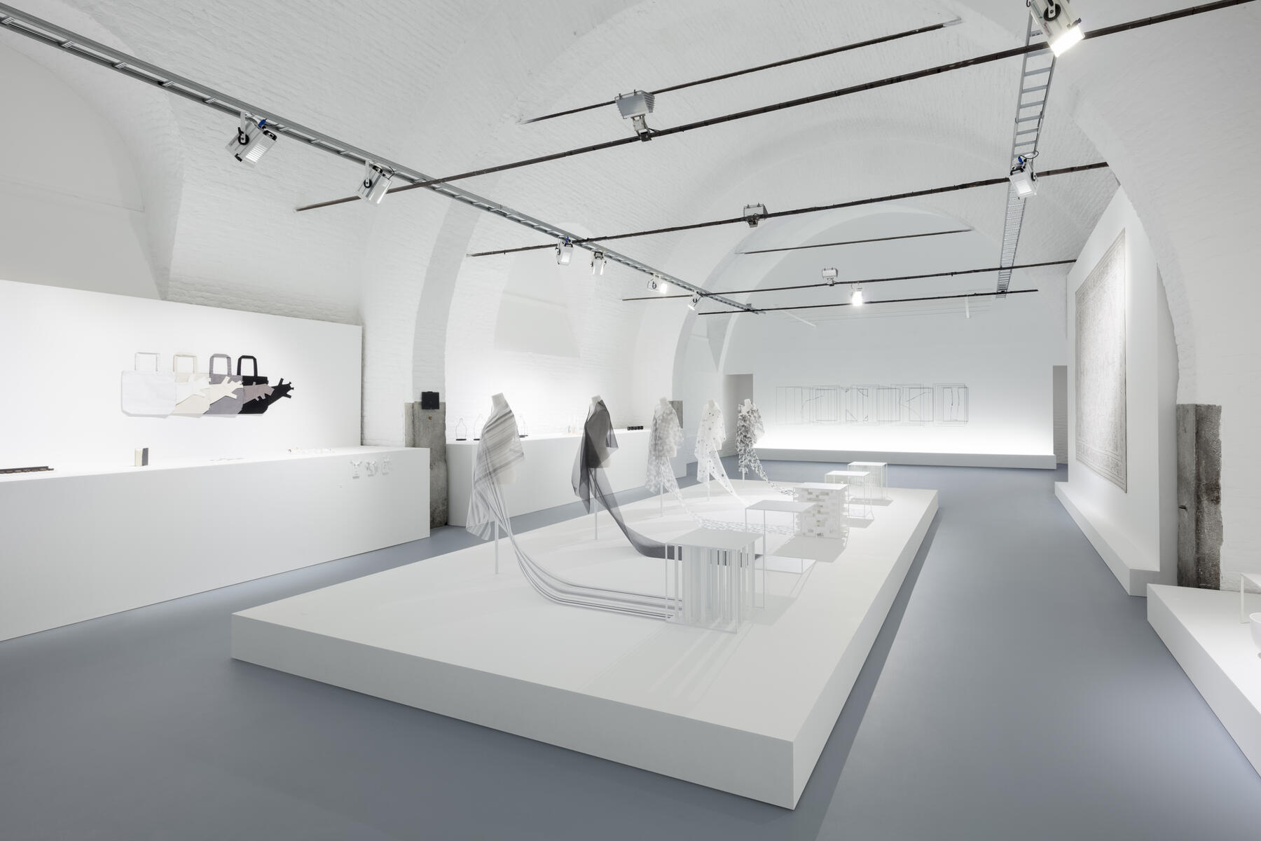 <span class='credits'>&copy; Takumi Ota</span>