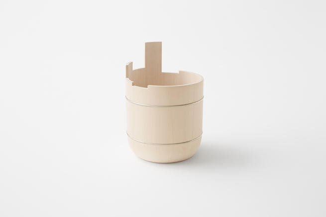 <span class='credits'>© Hiroshi Iwasaki </span>